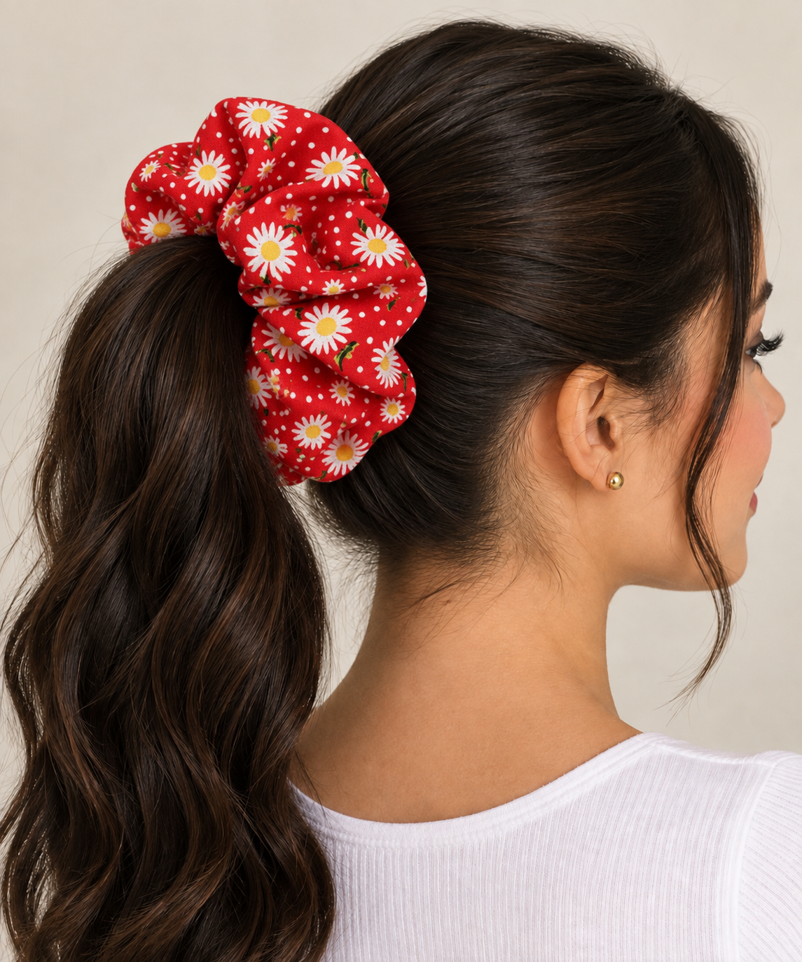 Scrunchie Red Daisies (Grande)